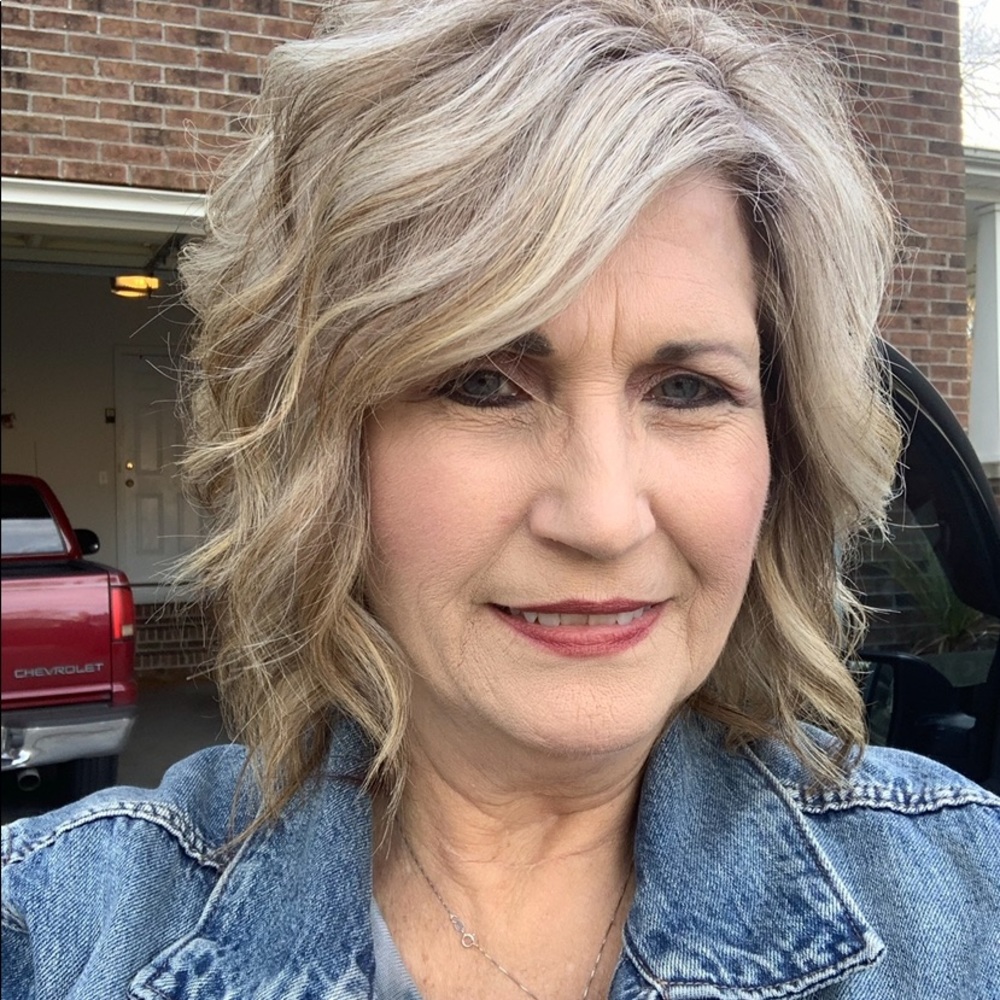Meet your Posher, Teresa